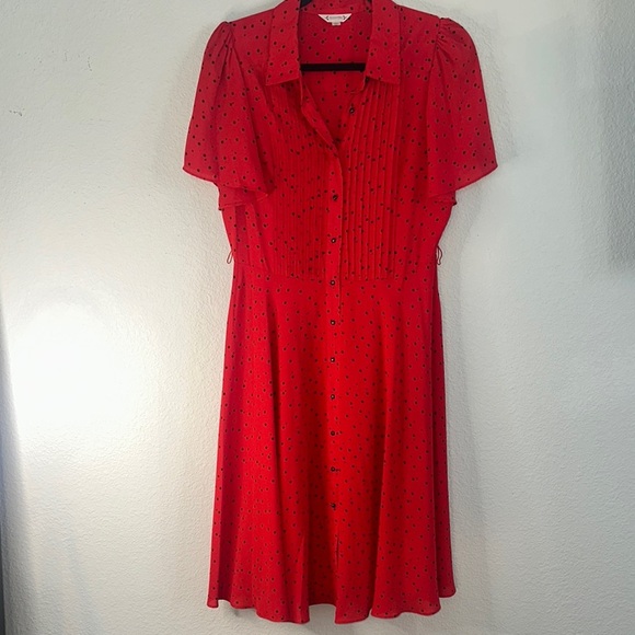 Elegant Red Button-Up Dress - Picture 1 of 6